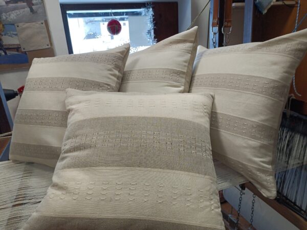 Cuscino in lino con inserti Bouquet