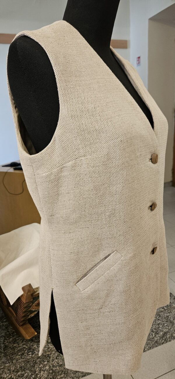 Gilet in canapa tessuto spigato